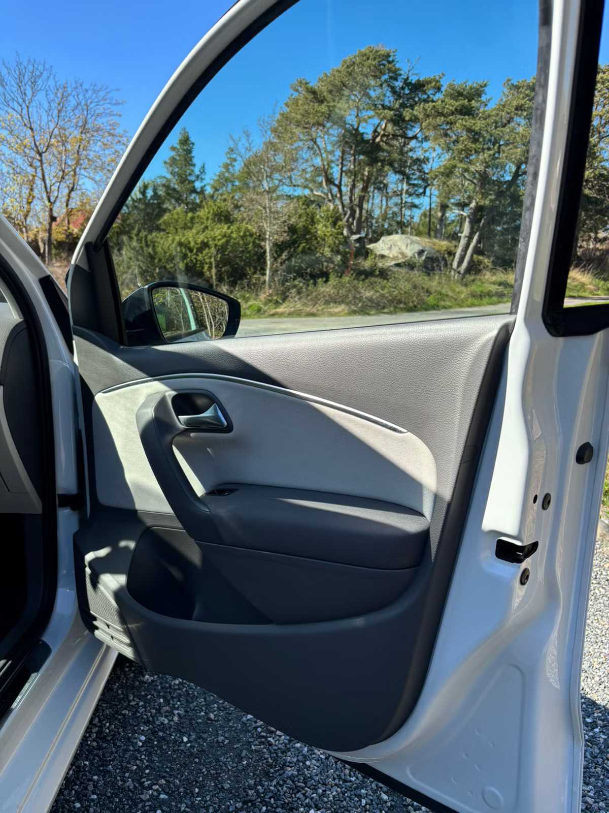 Volkswagen Polo 2015 11
