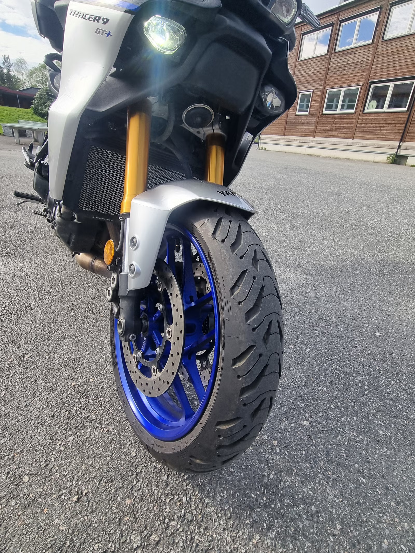 BMW Tracer 9 GT+ 2023 13