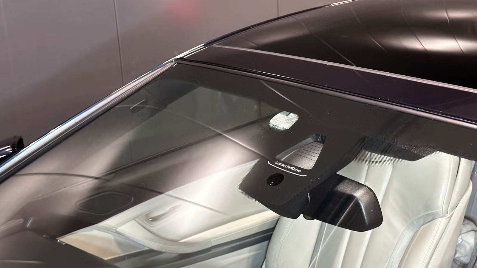 BMW 650i Coupé (N63TU) 2013 9