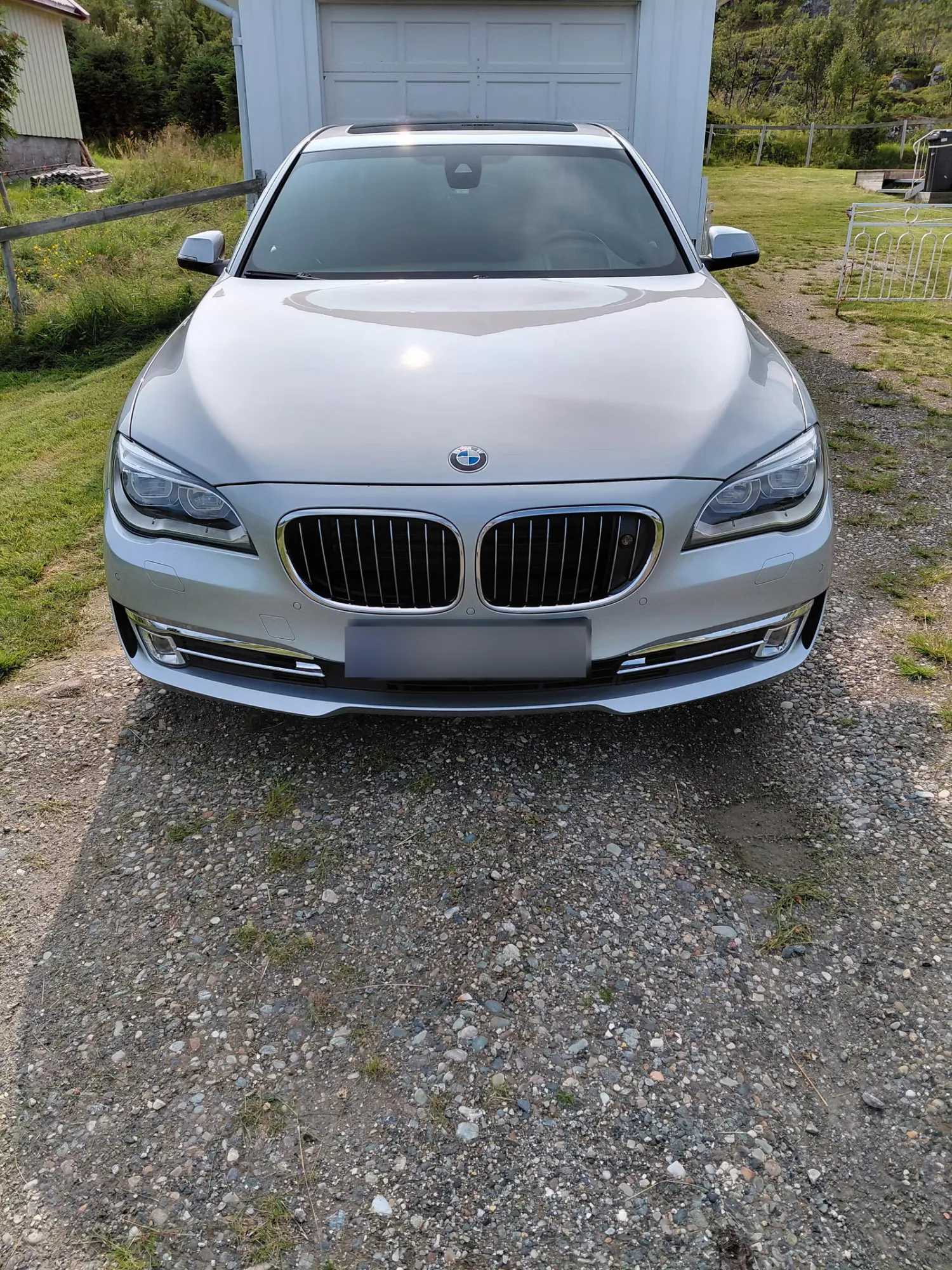 BMW 730d xDrive 2015 2