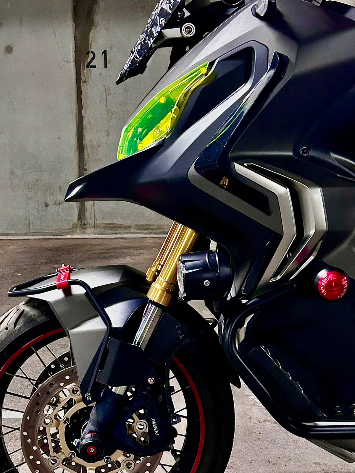 Honda X-ADV 2017 12