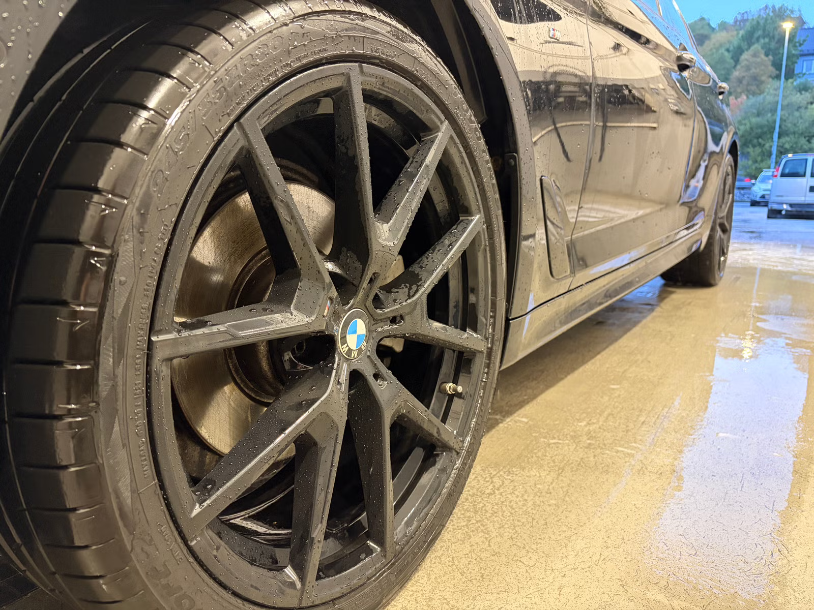 BMW 520d xDrive Touring 2018 36