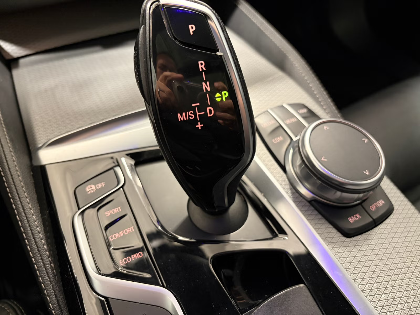 BMW 520d xDrive Touring 2018 21