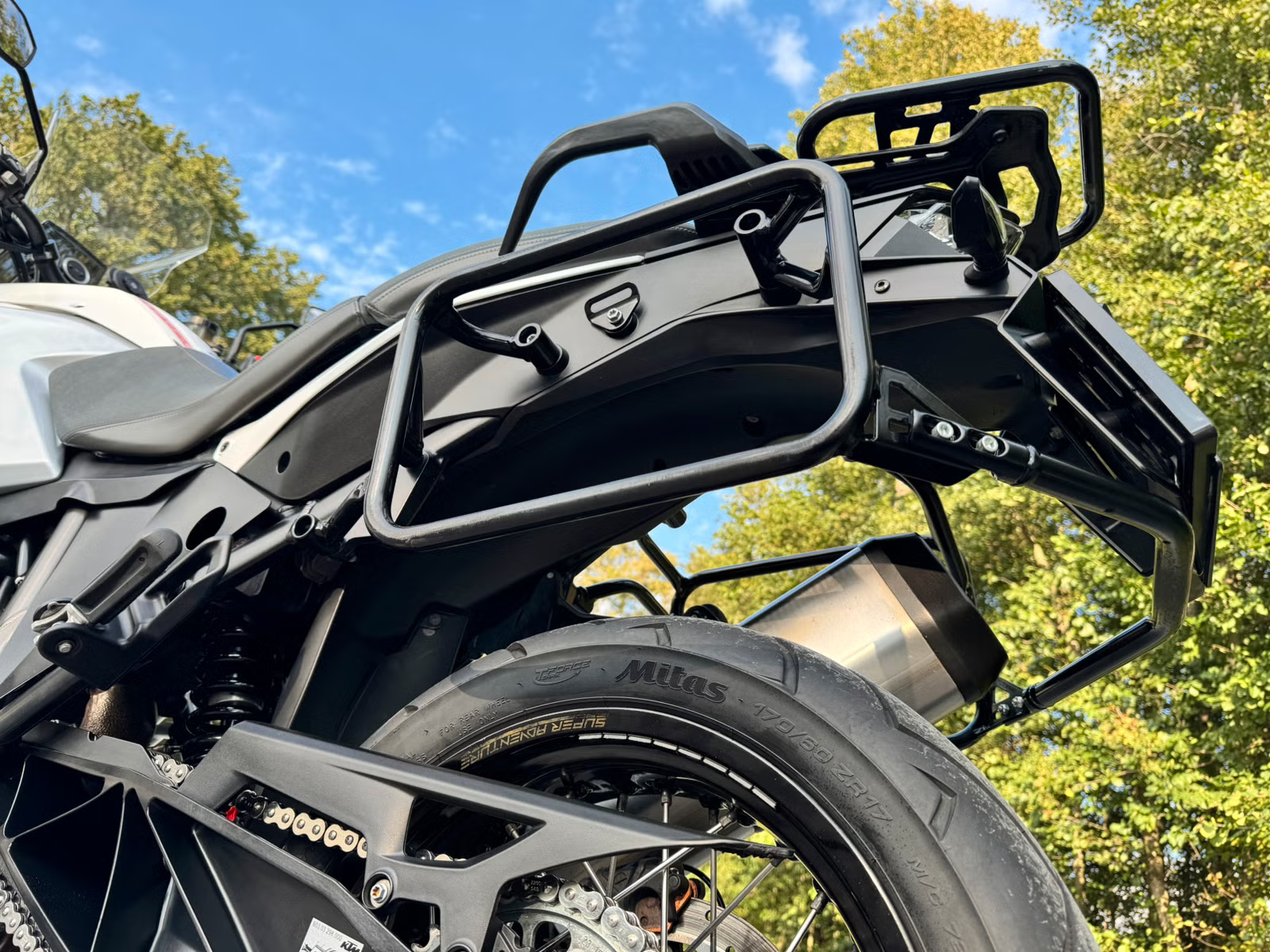 KTM 1290 Super Adventure 2016 39