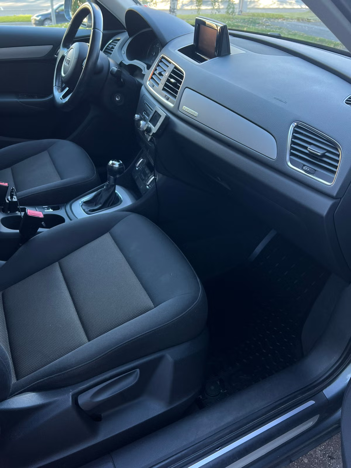 Audi Q3 2012 7