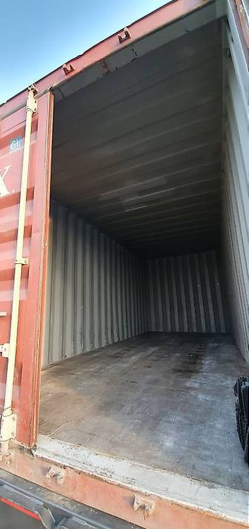 Shipping container 15 ft 28