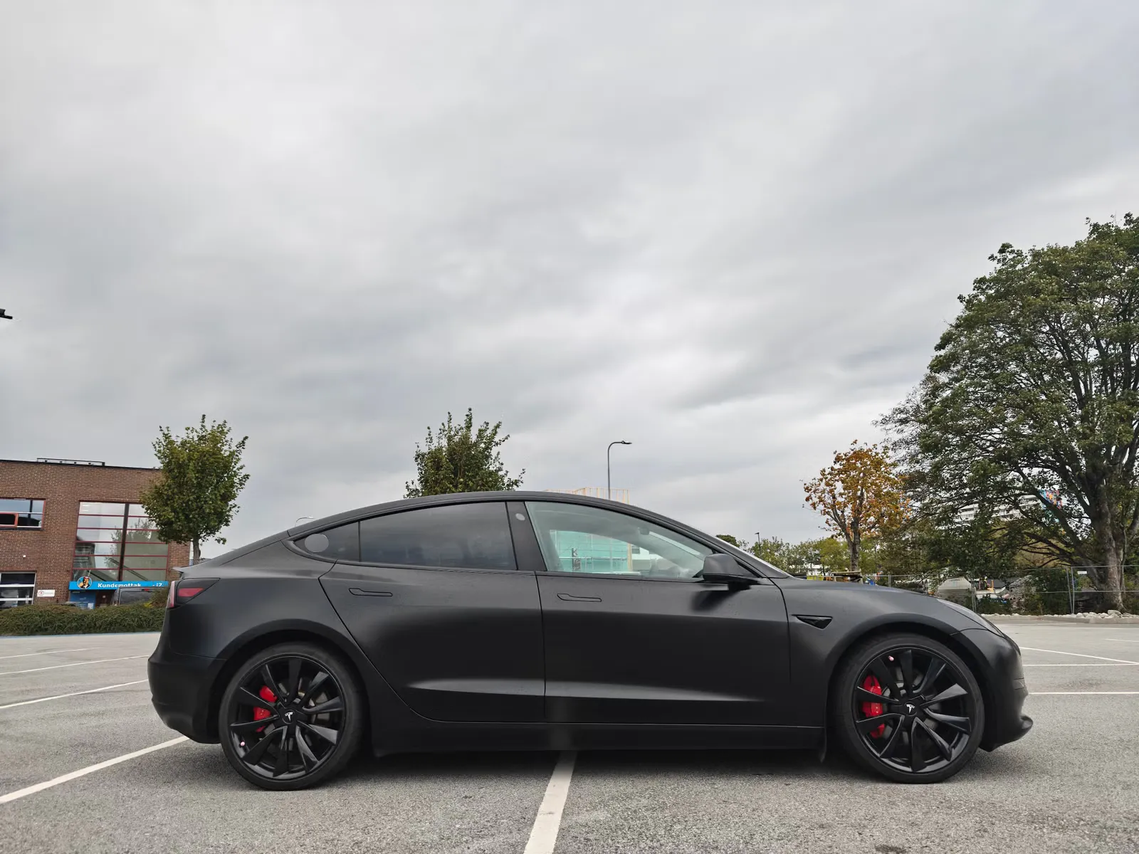 Tesla Model 3 Performance 2019 8