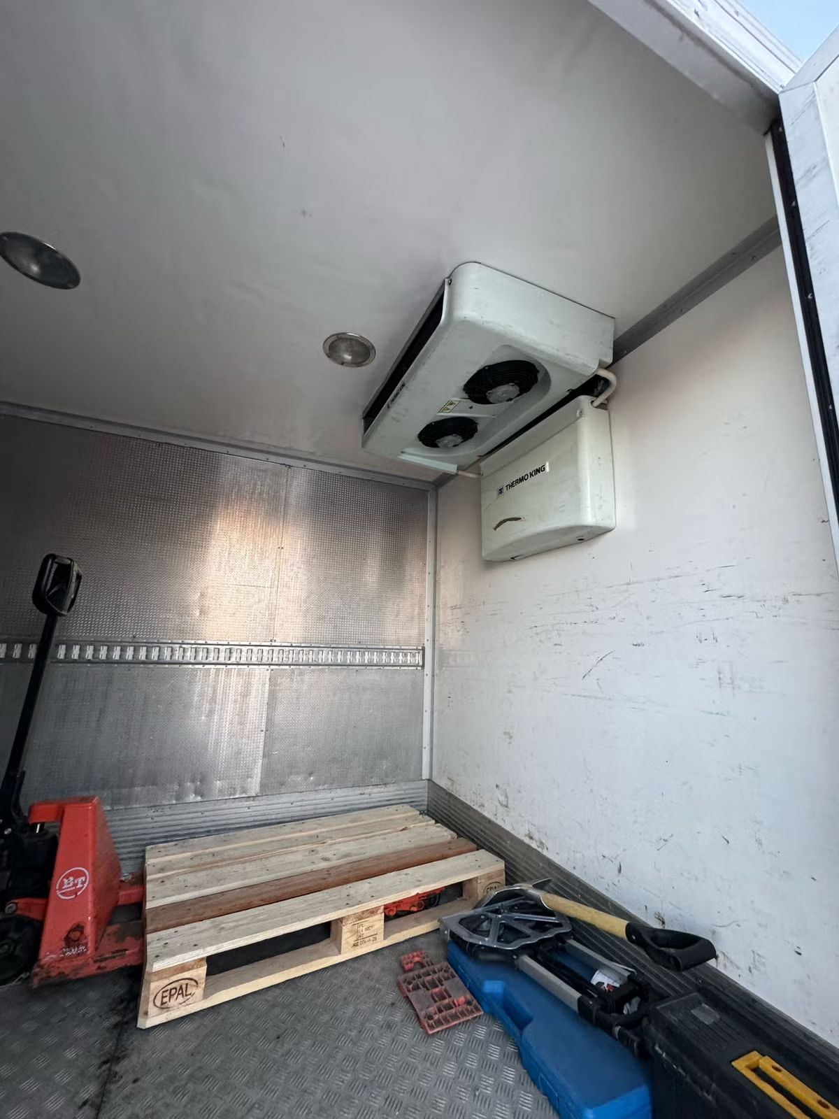 Mercedes-Benz Sprinter 2007 13