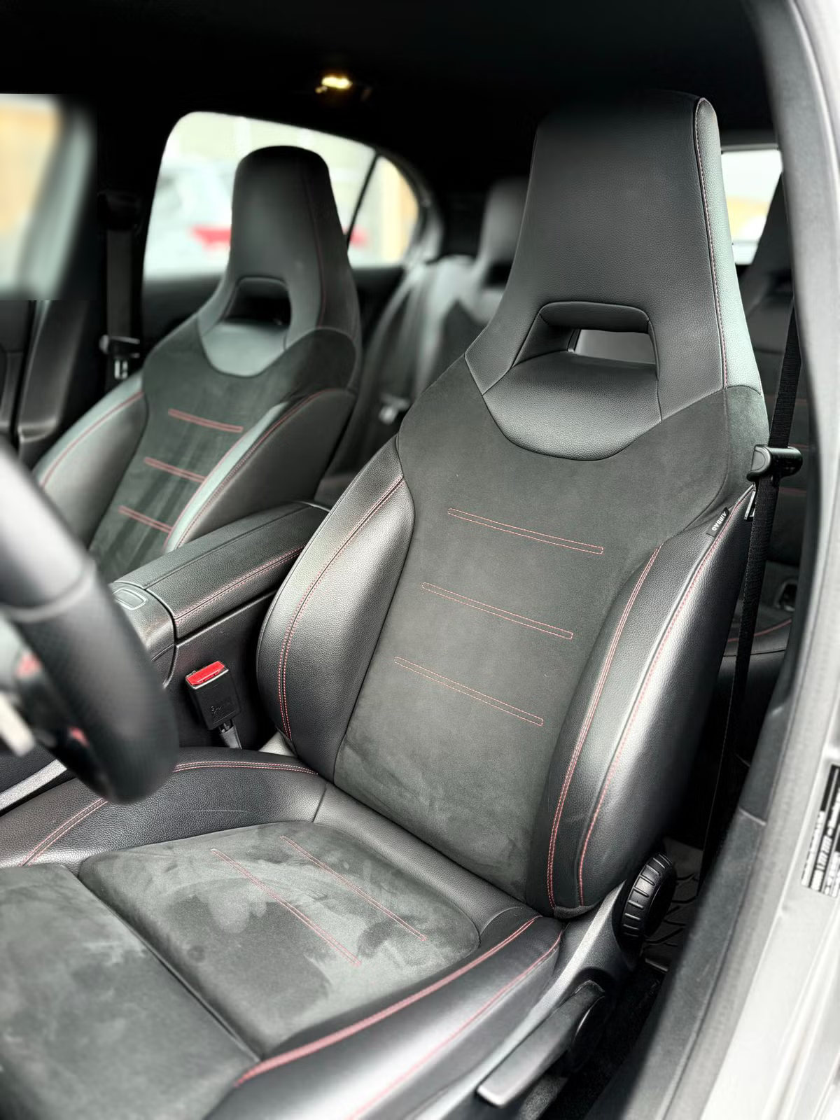 Mercedes-Benz A180 AMG Line 2019 19