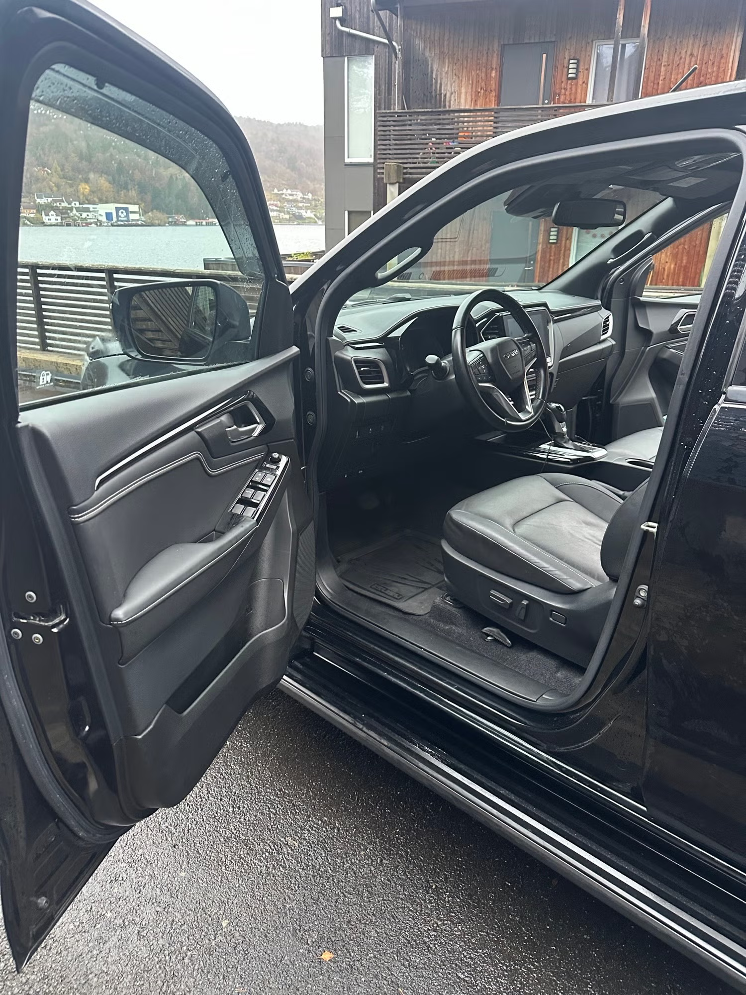 Suzuki D-max 2022 7