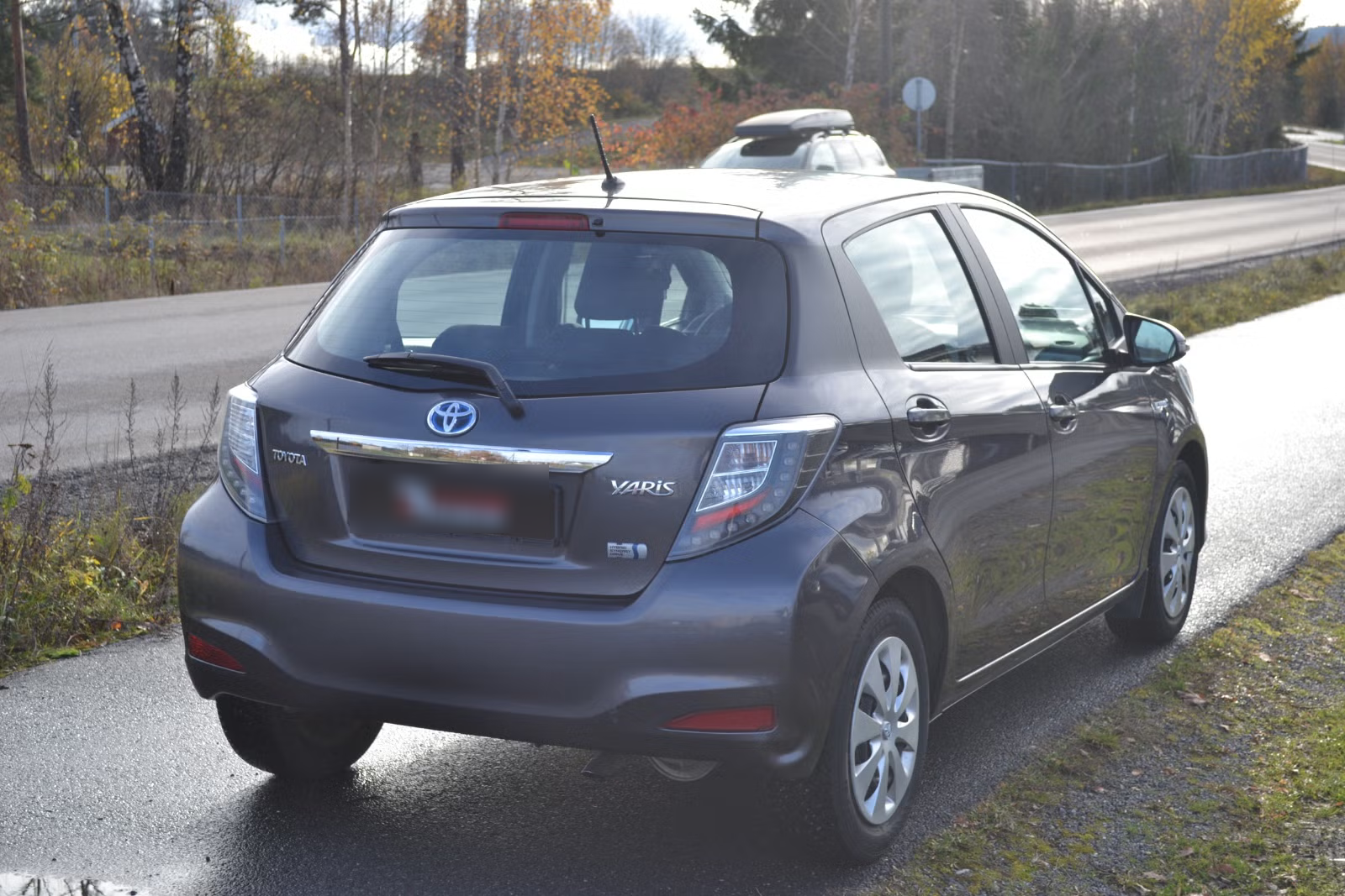 Toyota Yaris 2014 4