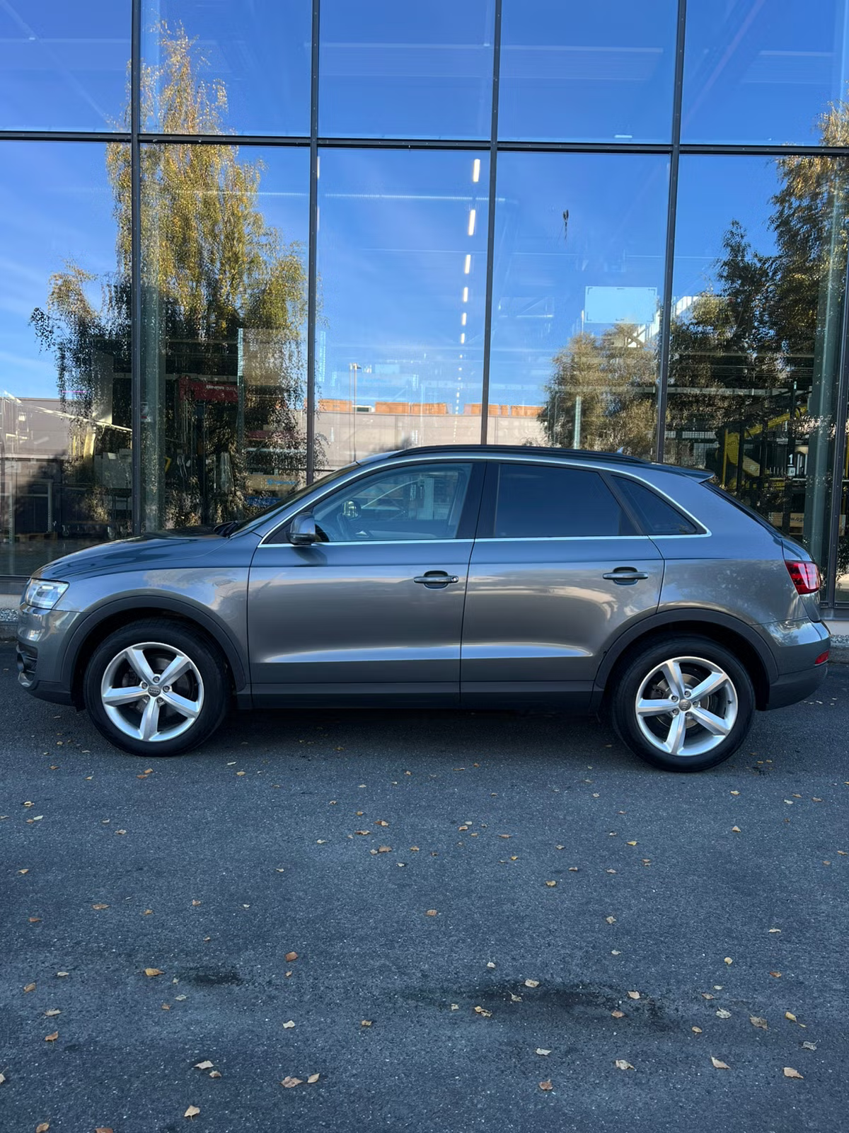 Audi Q3 2012 5