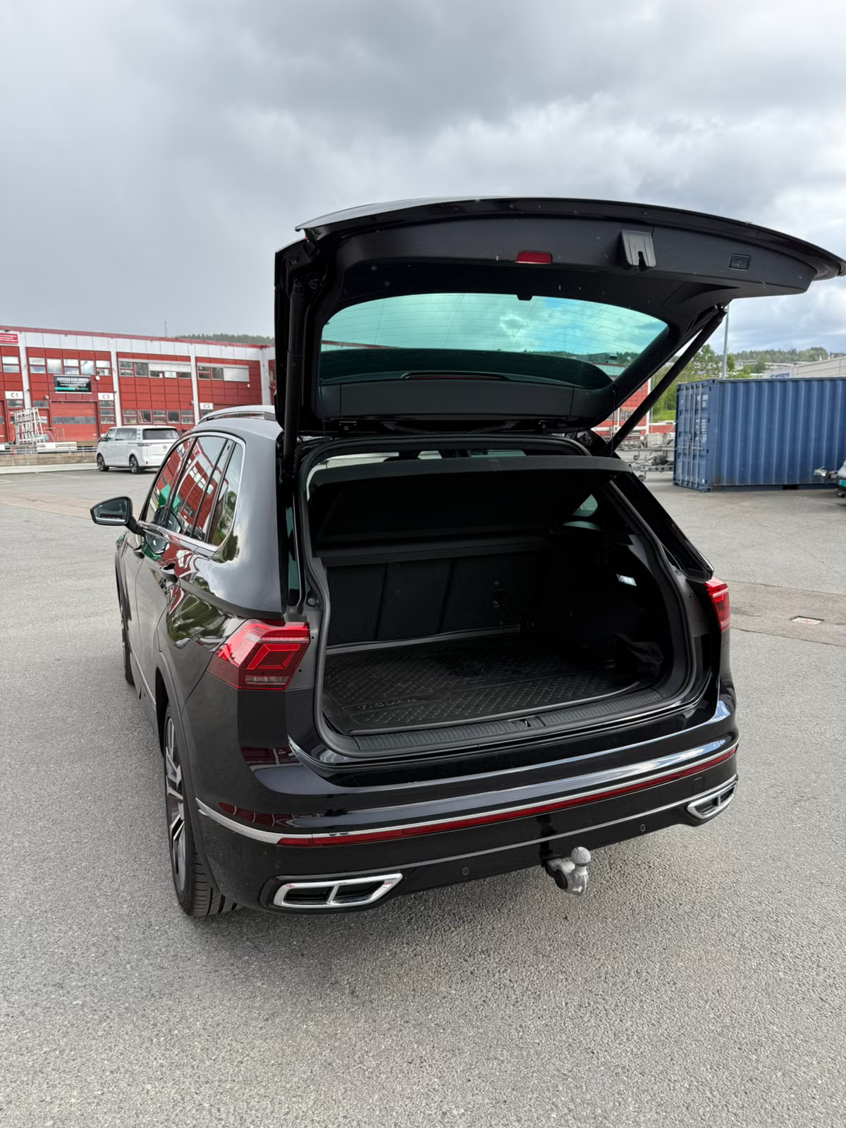 Volkswagen Tiguan eHybrid R-Line 2023 34
