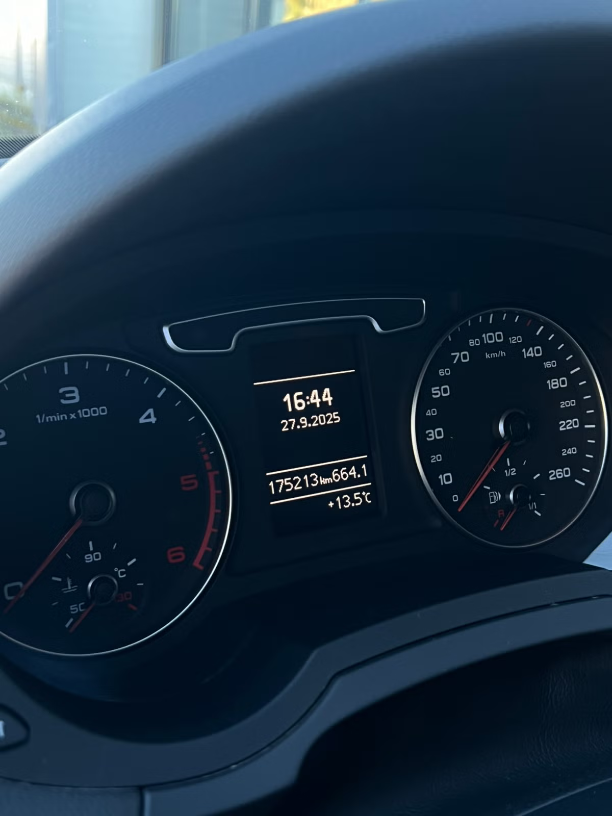 Audi Q3 2012 9