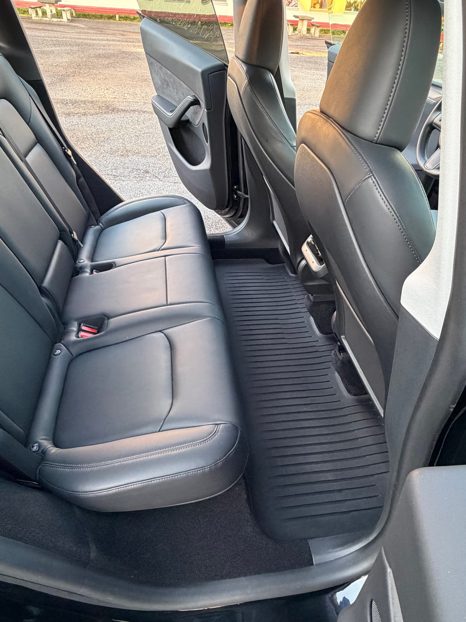 Tesla Model Y Performance 2023 27