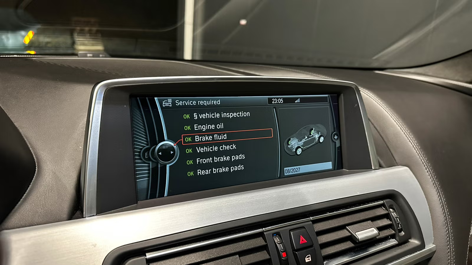 BMW 650i Coupé (N63TU) 2013 18