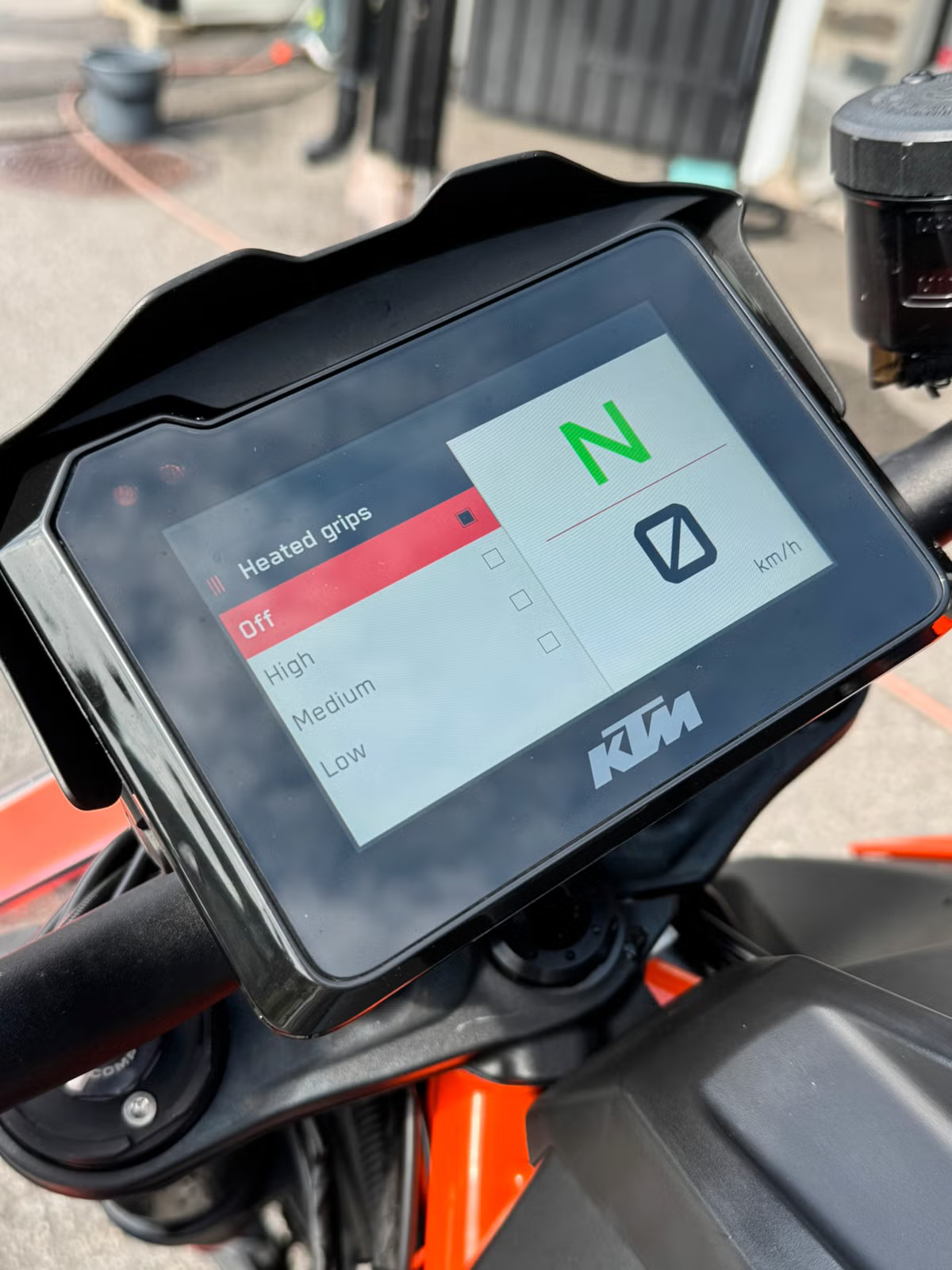 KTM 1290 Super Duke R 2020 19