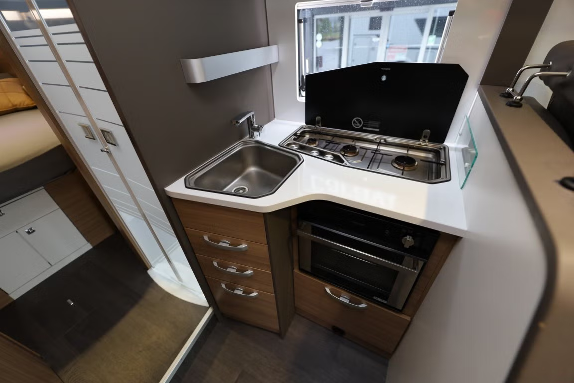 Adria Matrix 670 SC Plus 2019 12
