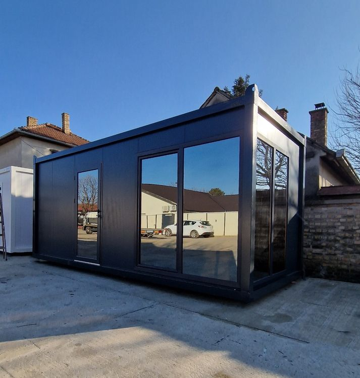 Shipping container 15 ft 24