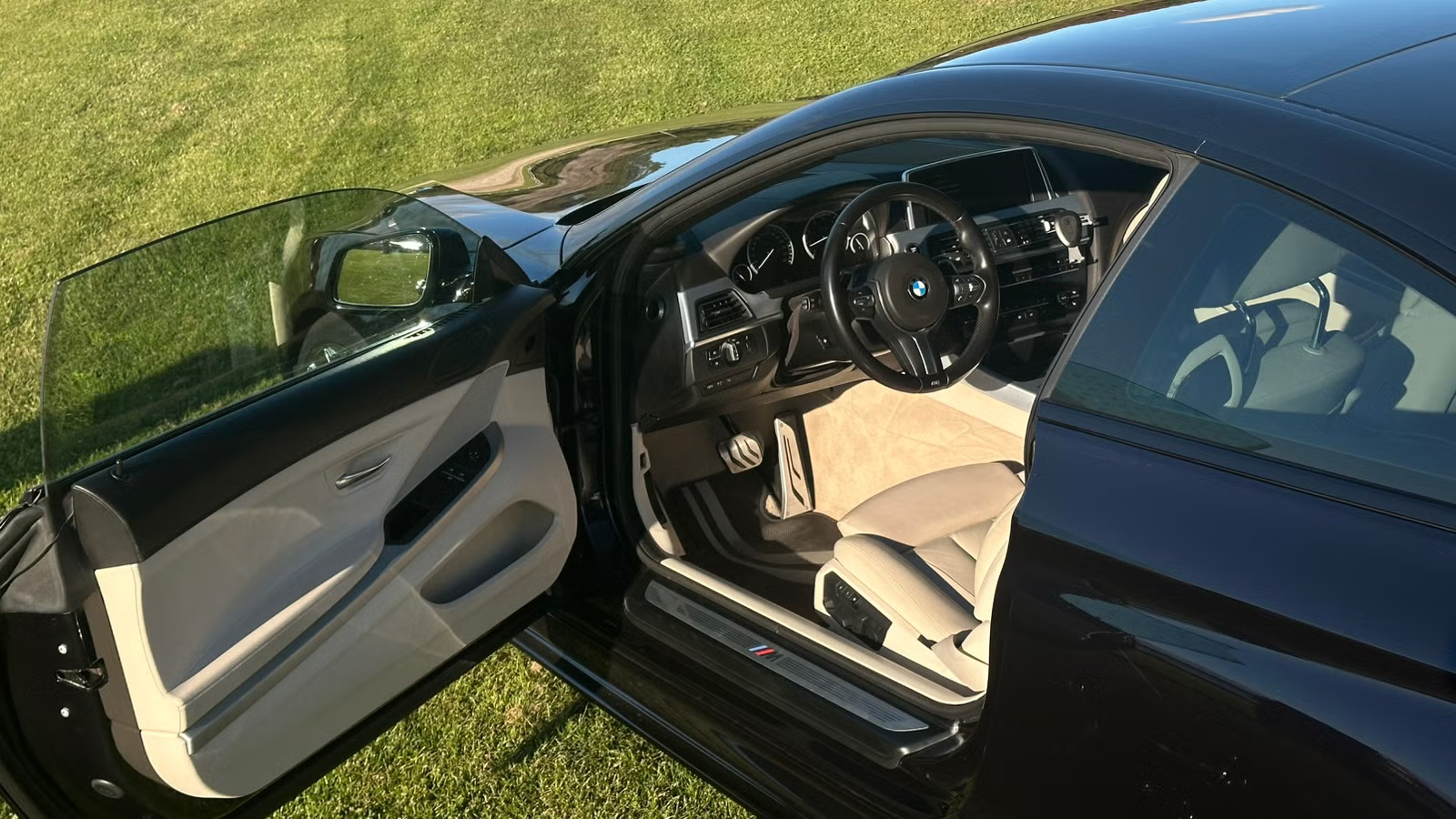 BMW 650i Coupé (N63TU) 2013 13