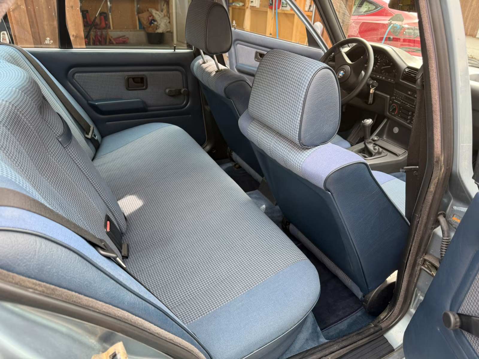 BMW Série 3 E30 (2.5) 1987 15