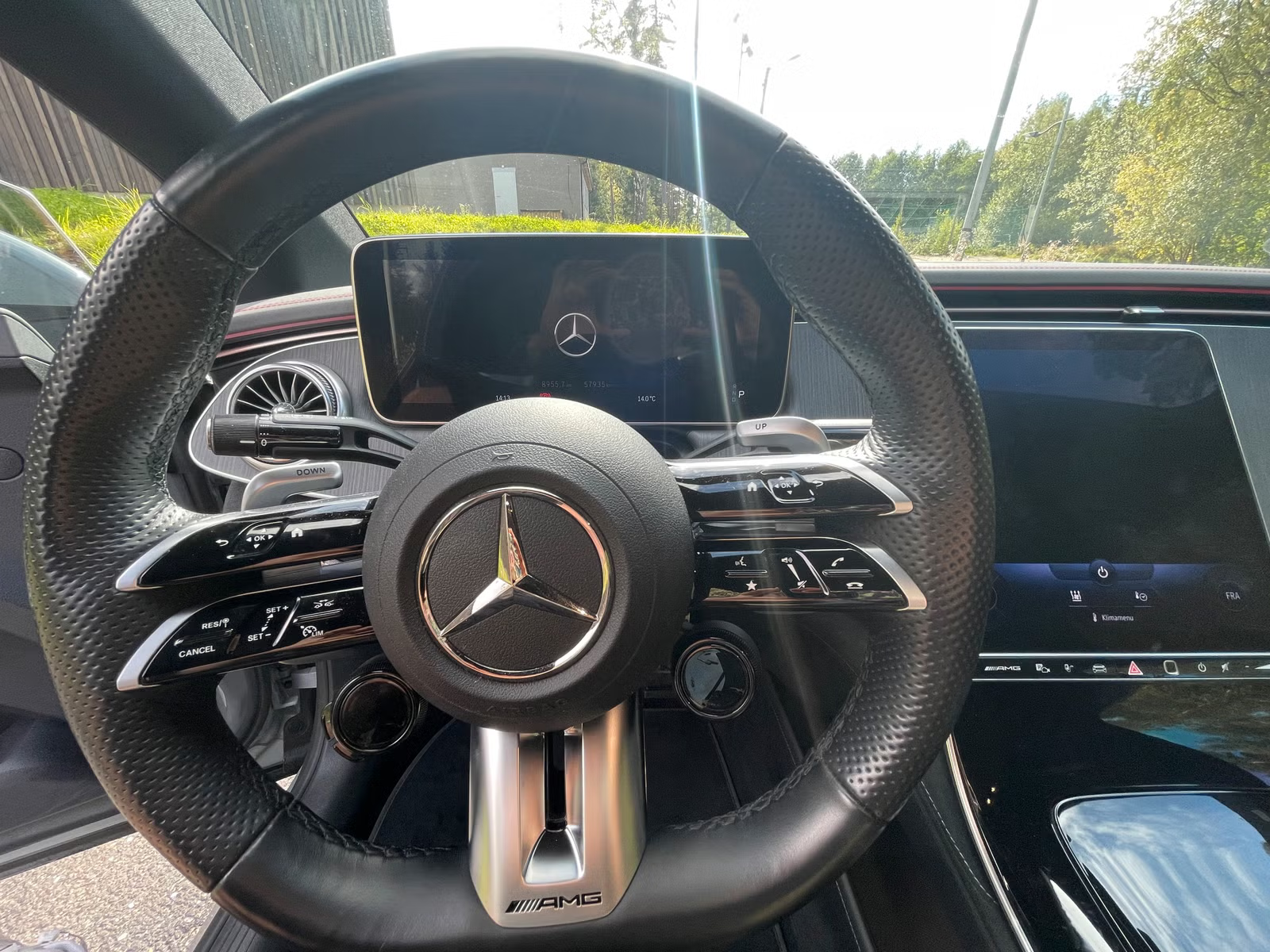 Mercedes-Benz EQE 2022 5