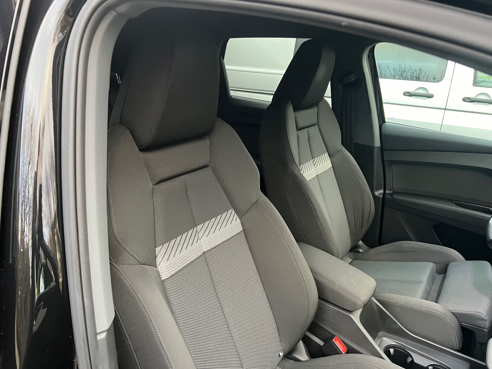 Audi Q4 e-tron 50 quattro 2022 10