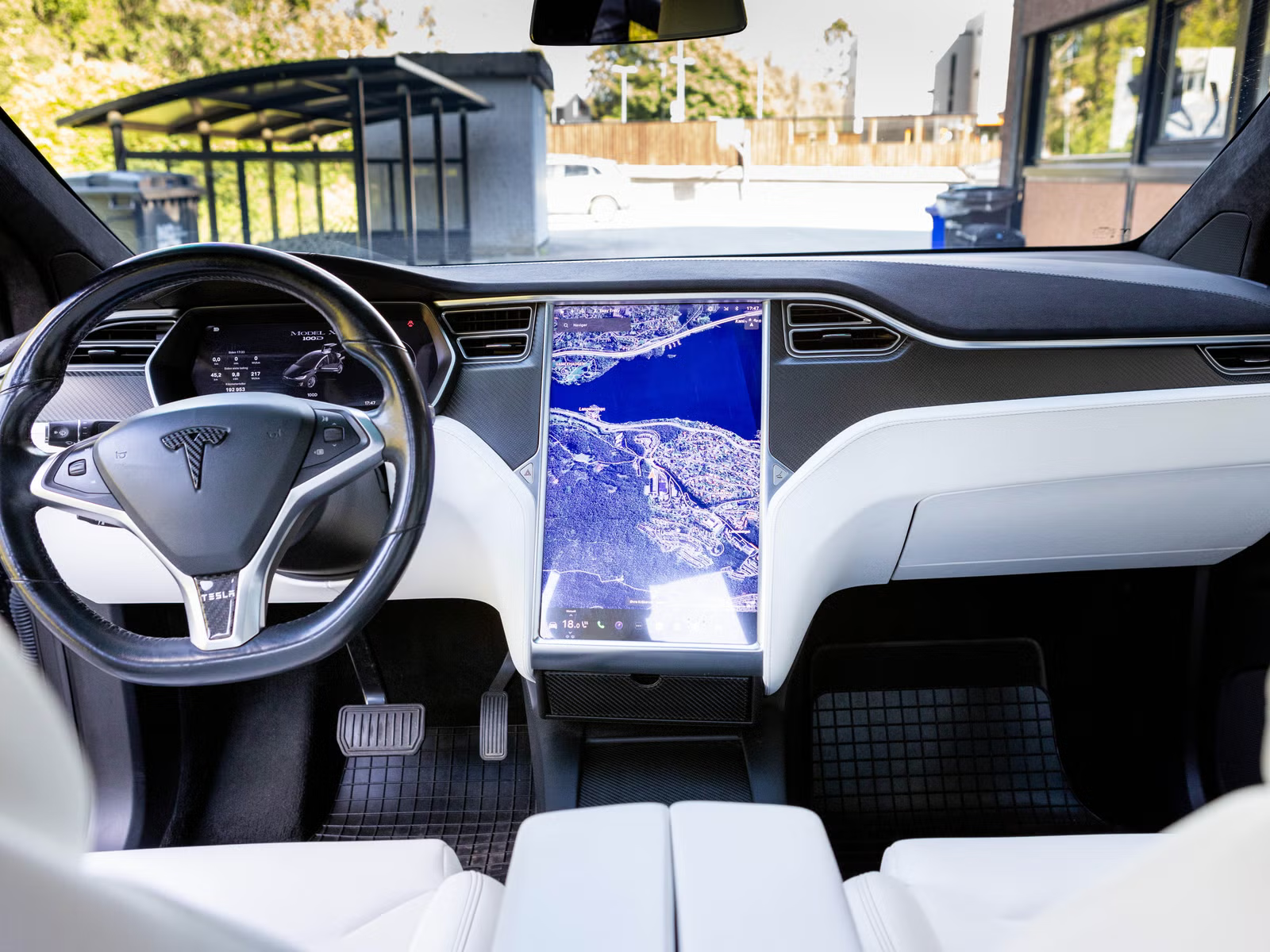 Tesla Model X 100D 2017 17
