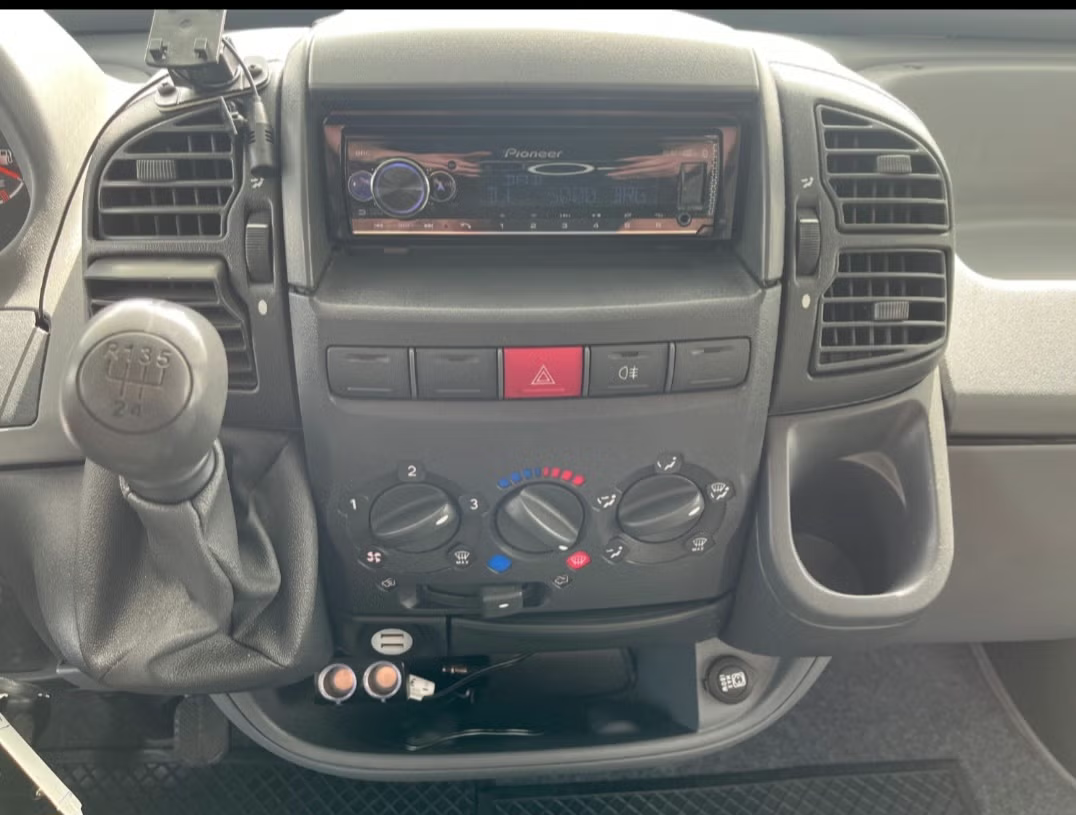 Fiat Knaus 2004 13