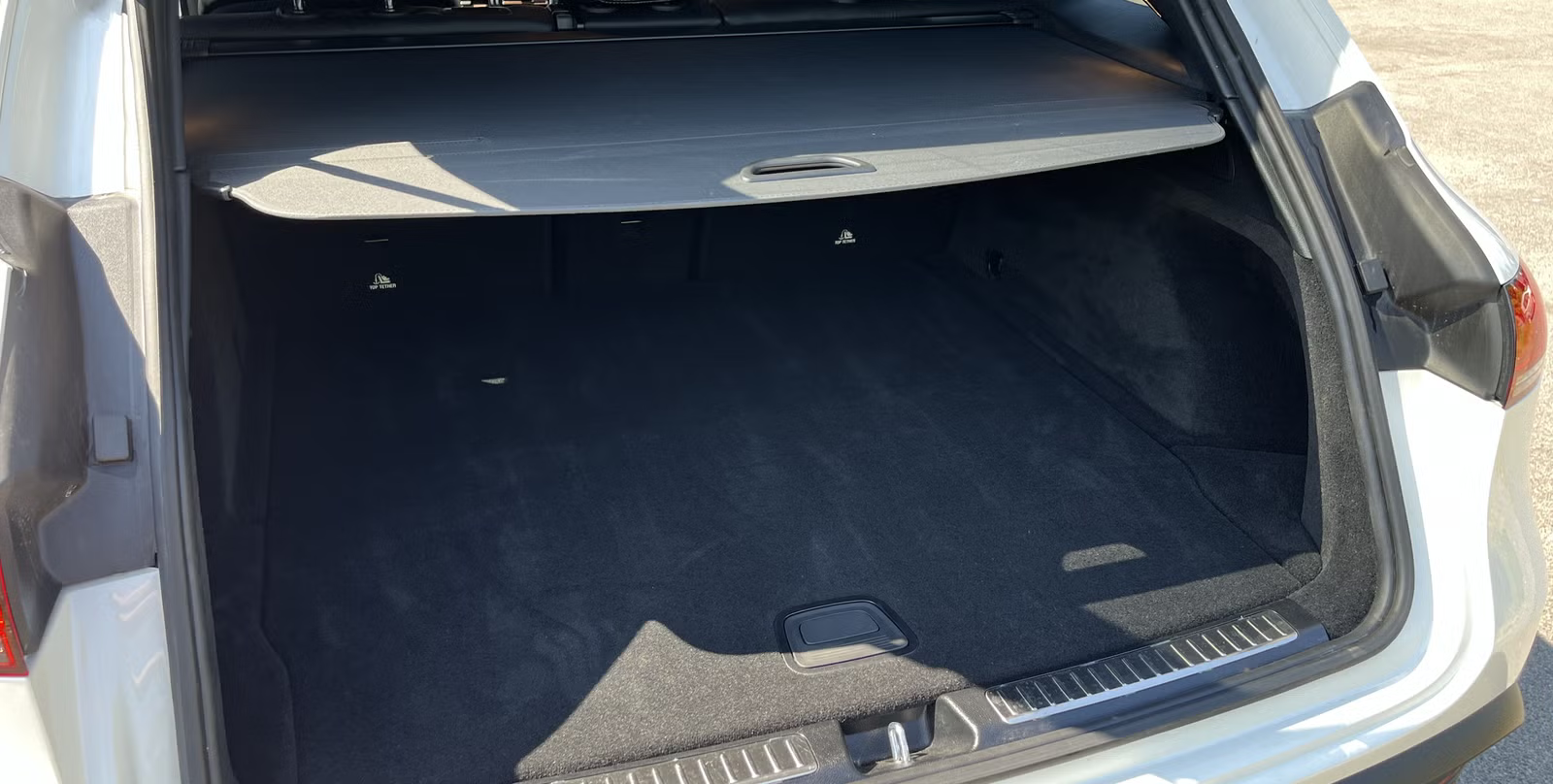 Mercedes-Benz EQC 2021 22
