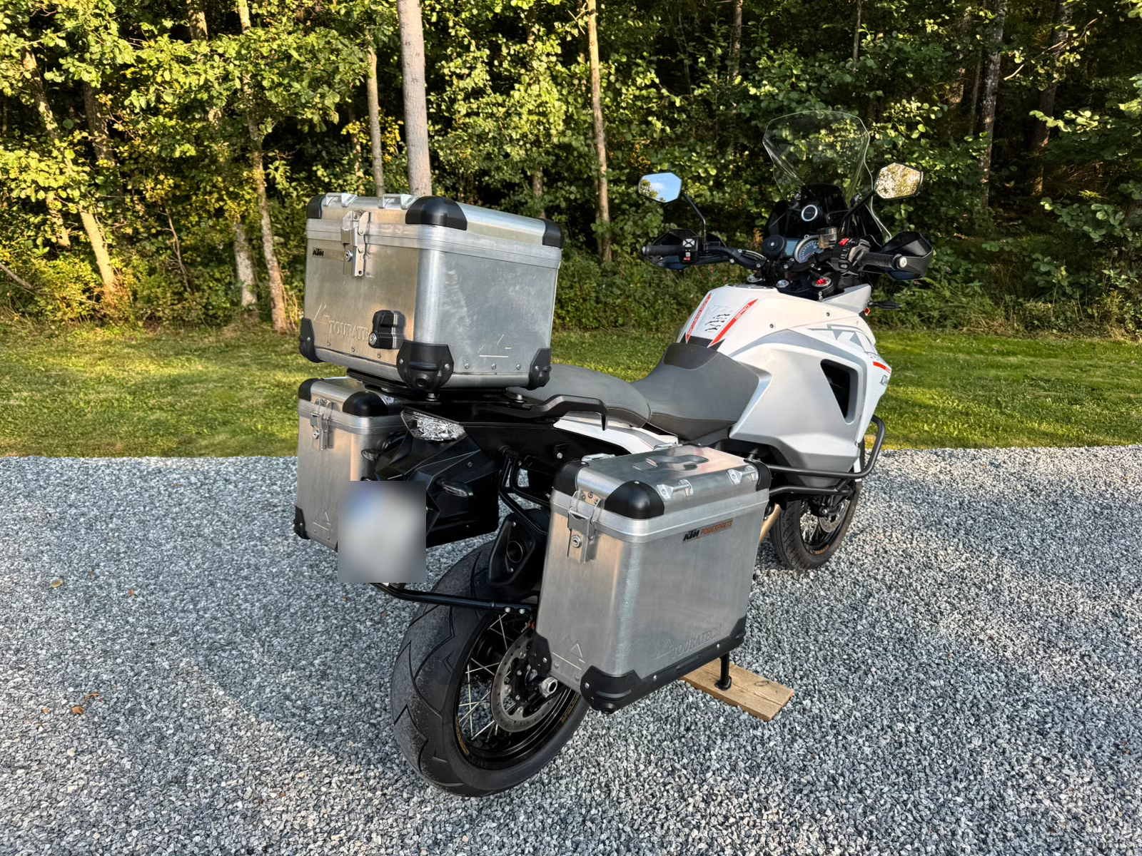 KTM 1290 Super Adventure 2016 19
