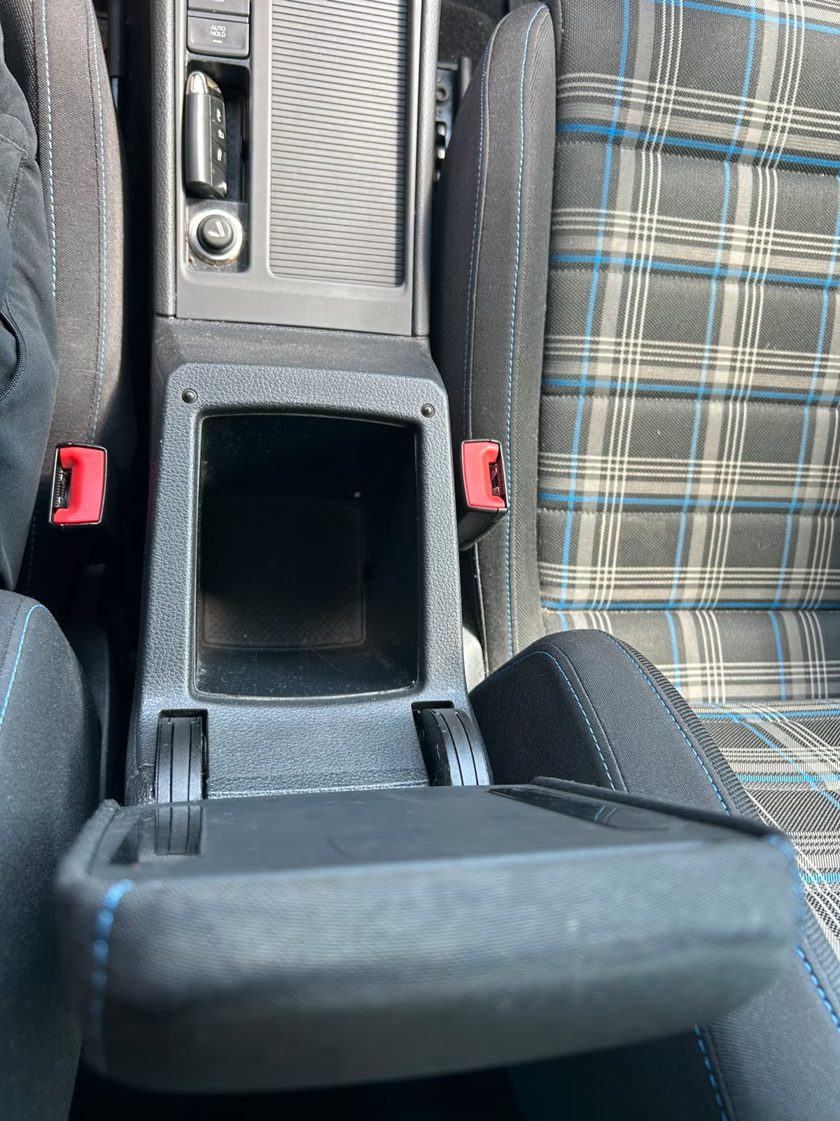 Volkswagen Golf GTE 2016 10