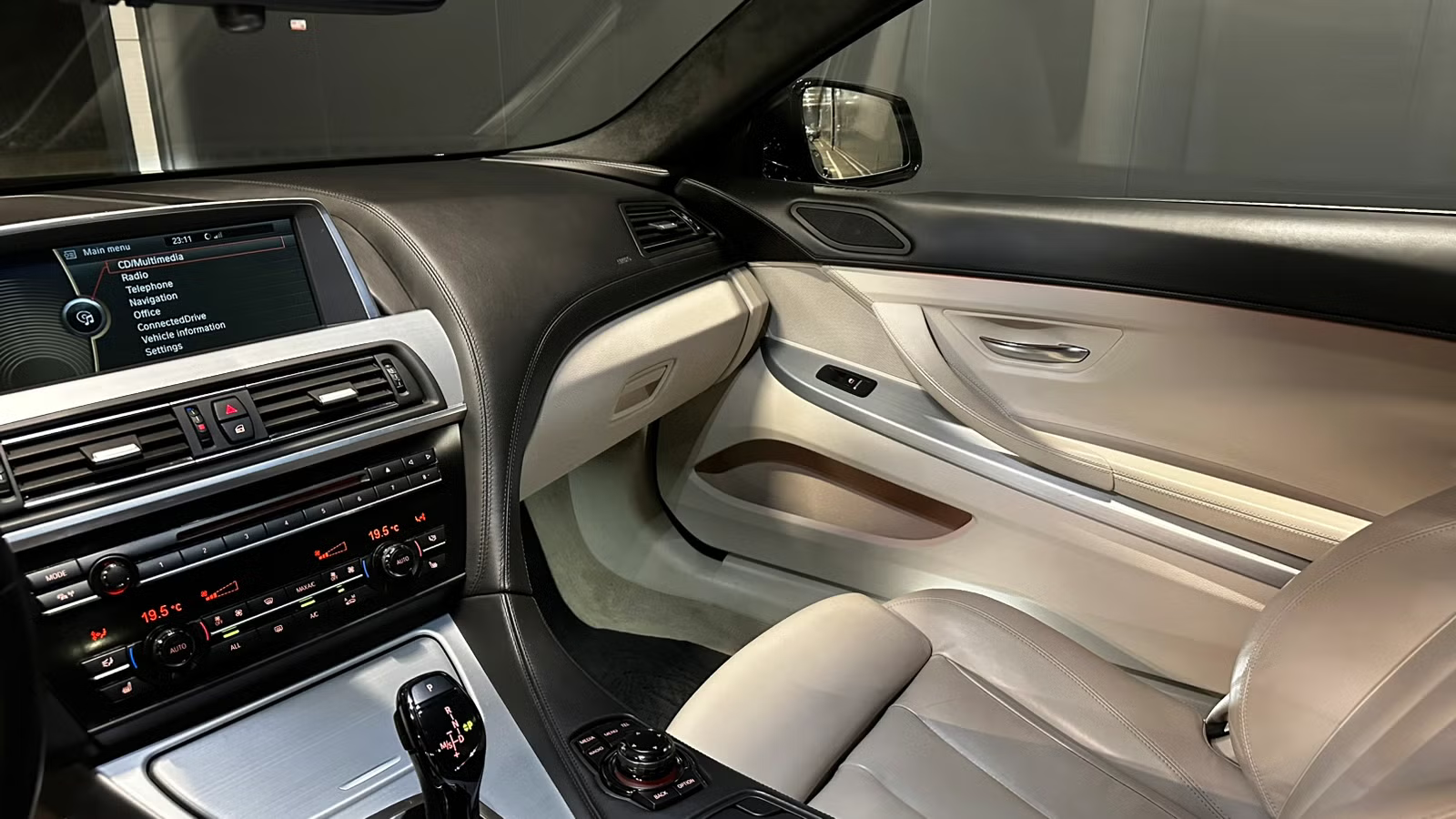 BMW 650i Coupé (N63TU) 2013 27