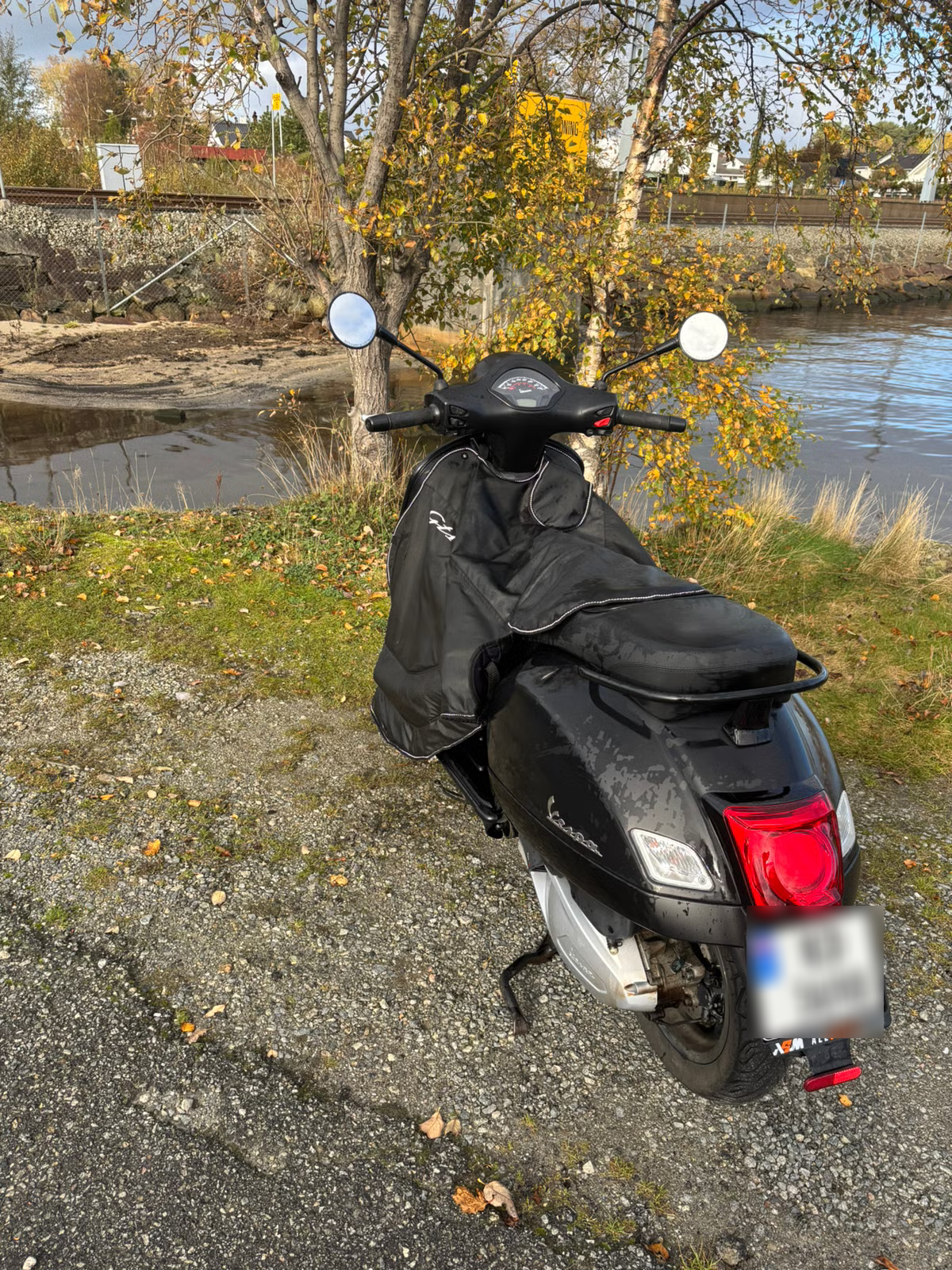 Vespa GTS 300 Notte 2020 7