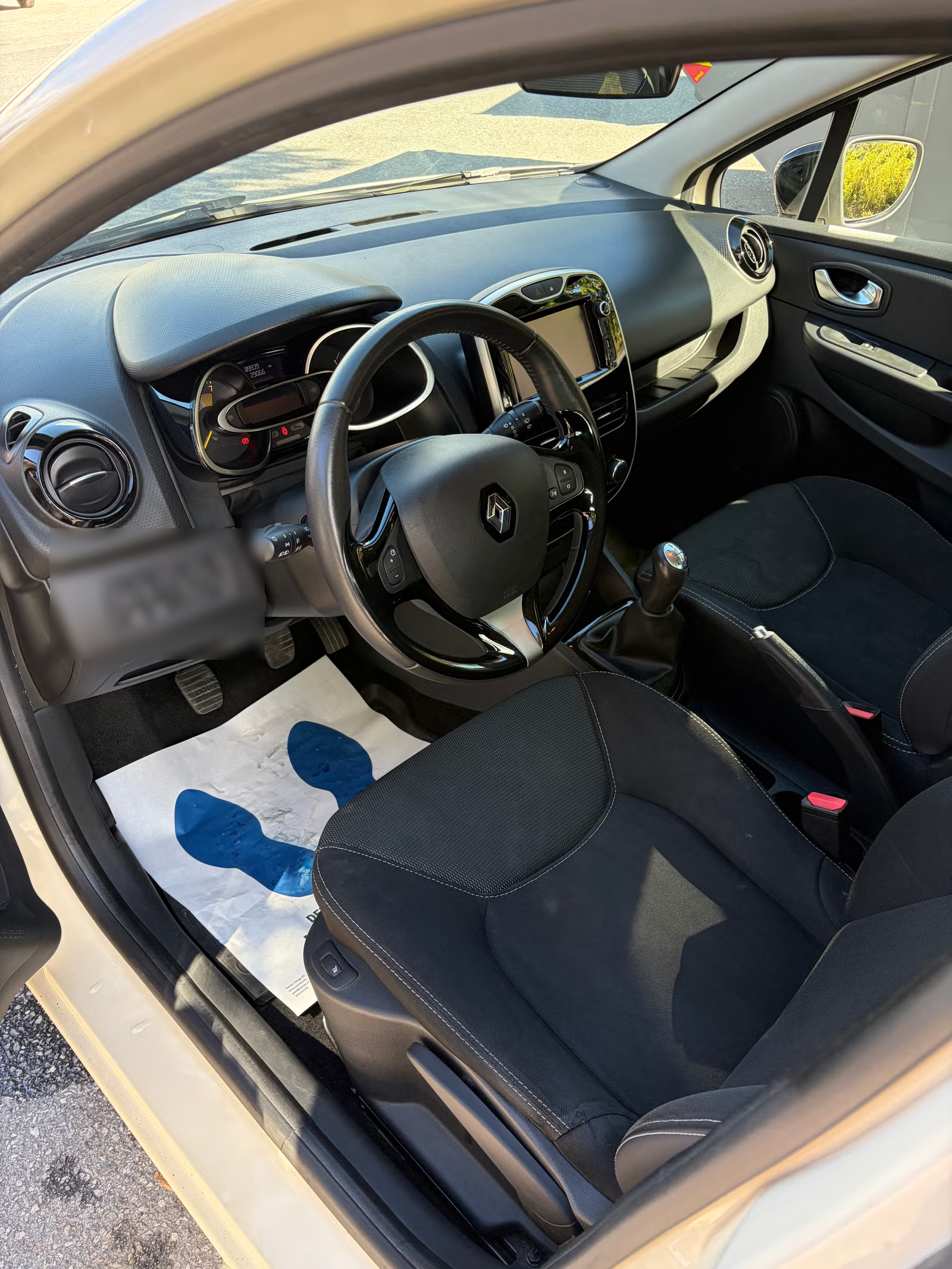 Renault Clio IV 2016 8
