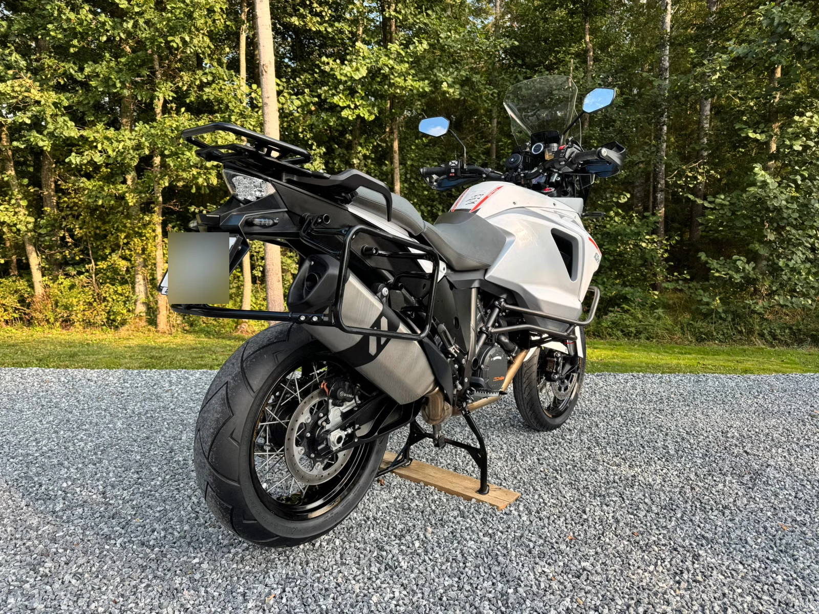 KTM 1290 Super Adventure 2016 13
