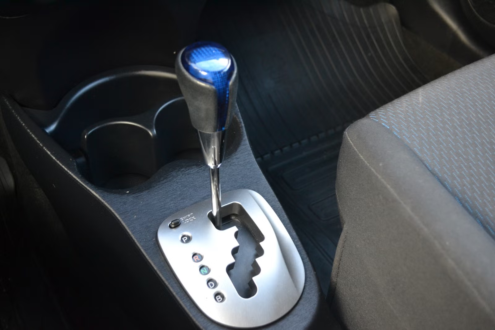 Toyota Yaris 2014 10