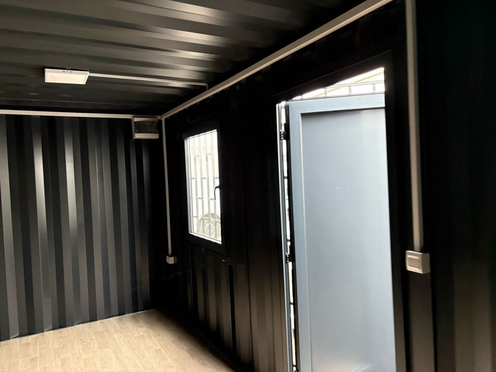 Shipping container 15 ft 40