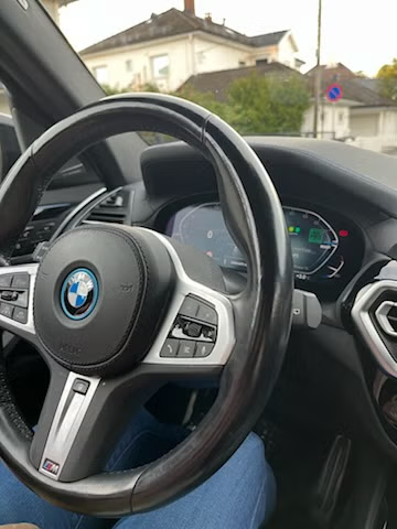 BMW iX3 2022 10