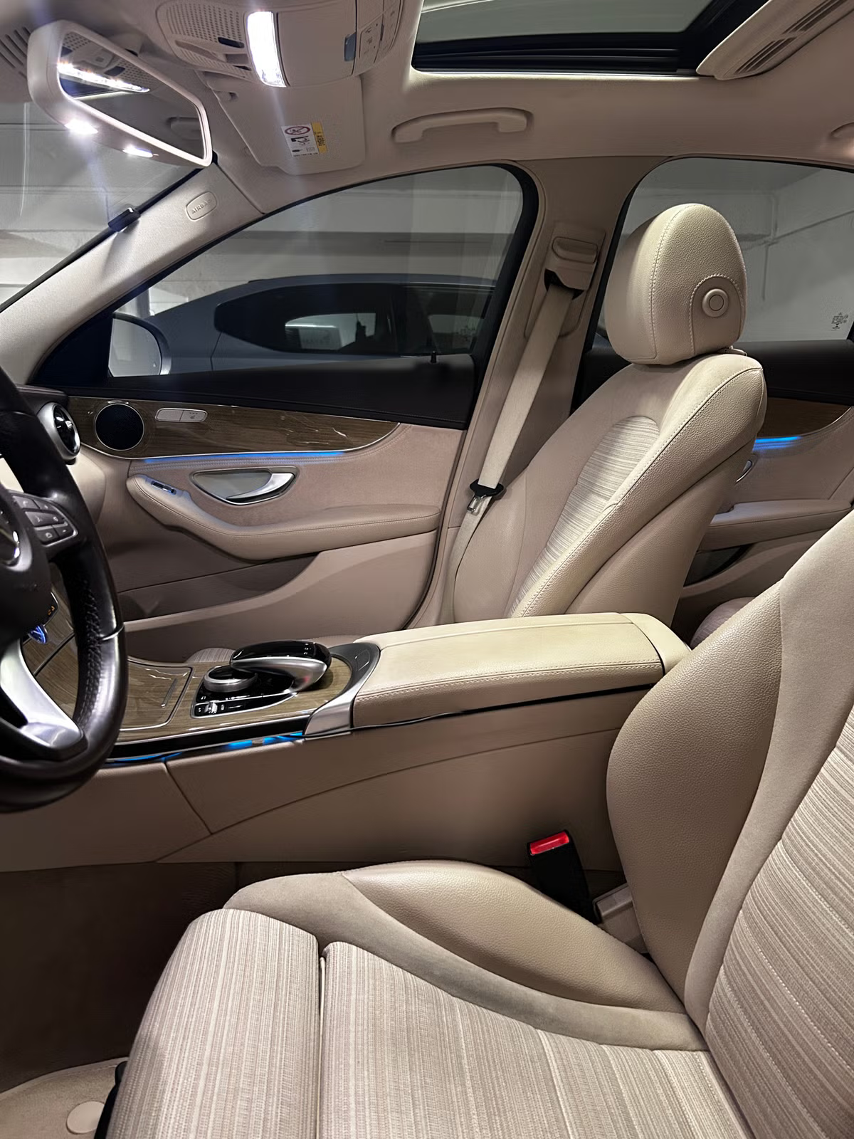 Mercedes-Benz C-Klasse 2011 23