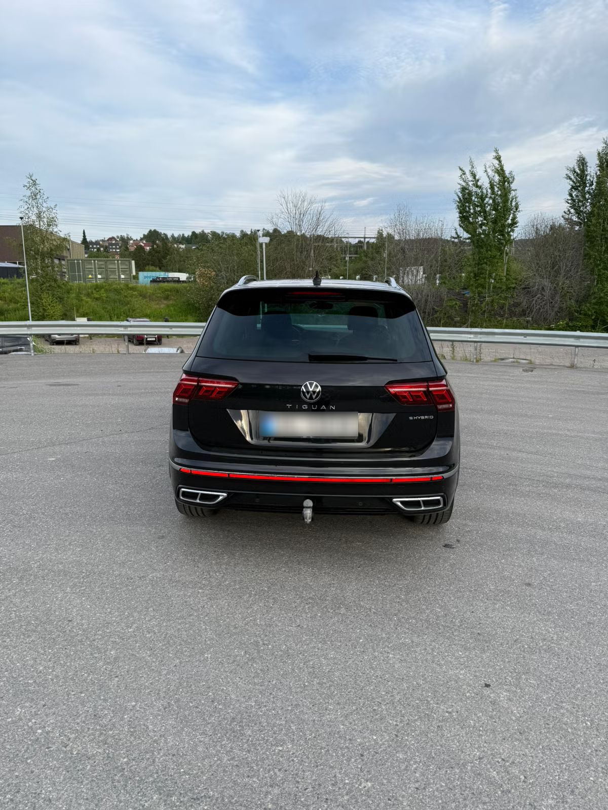 Volkswagen Tiguan eHybrid R-Line 2023 17