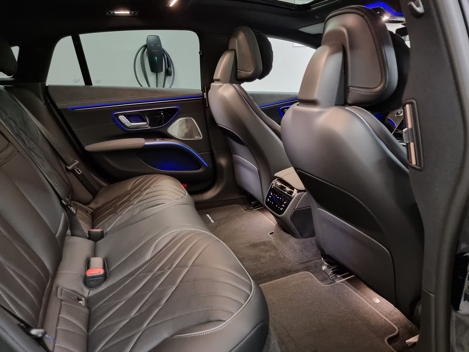 Mercedes-Benz EQS 2023 15
