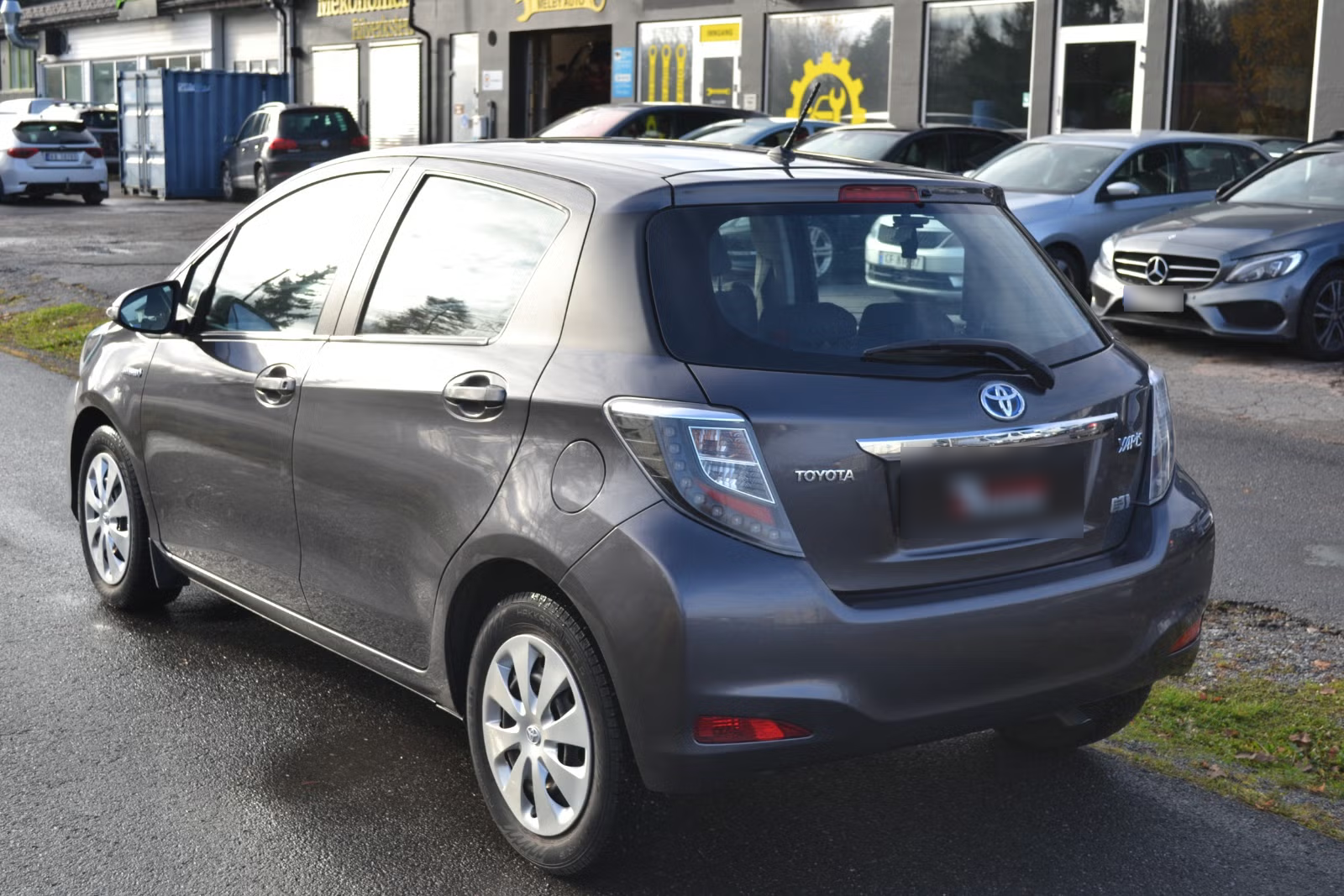 Toyota Yaris 2014 6