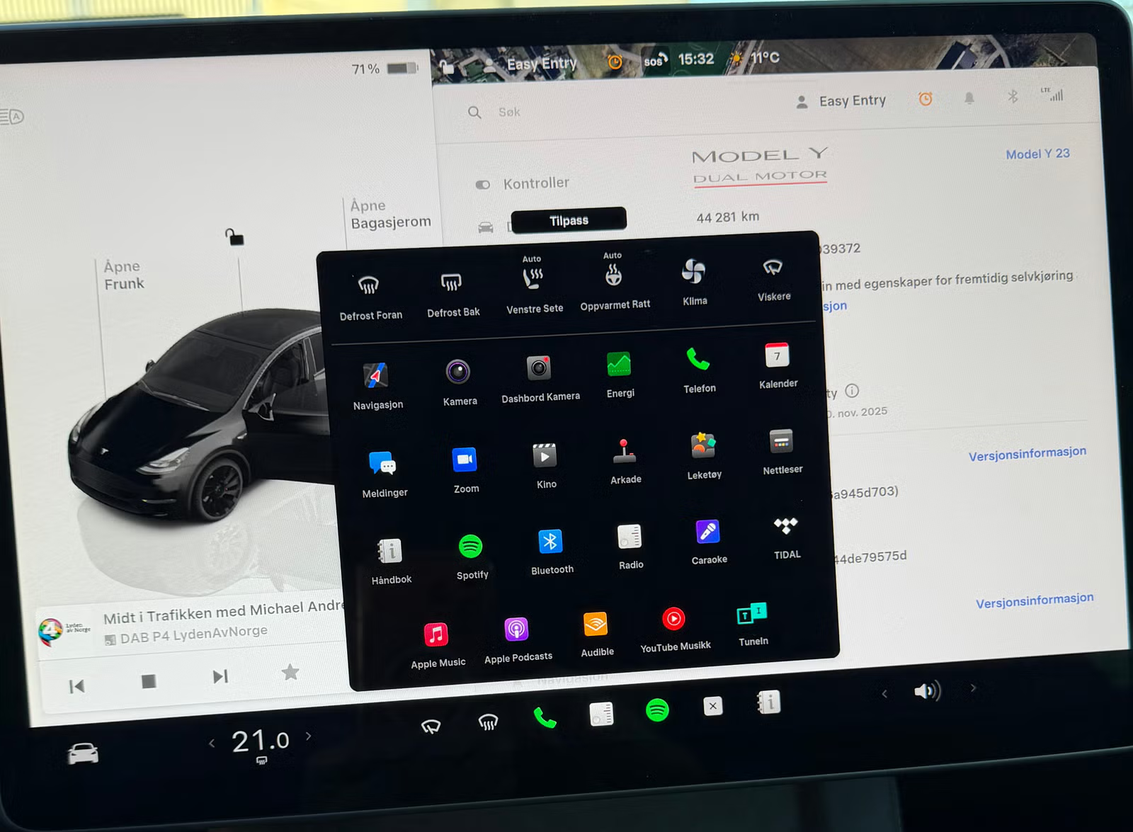 Tesla Model Y Performance 2023 11